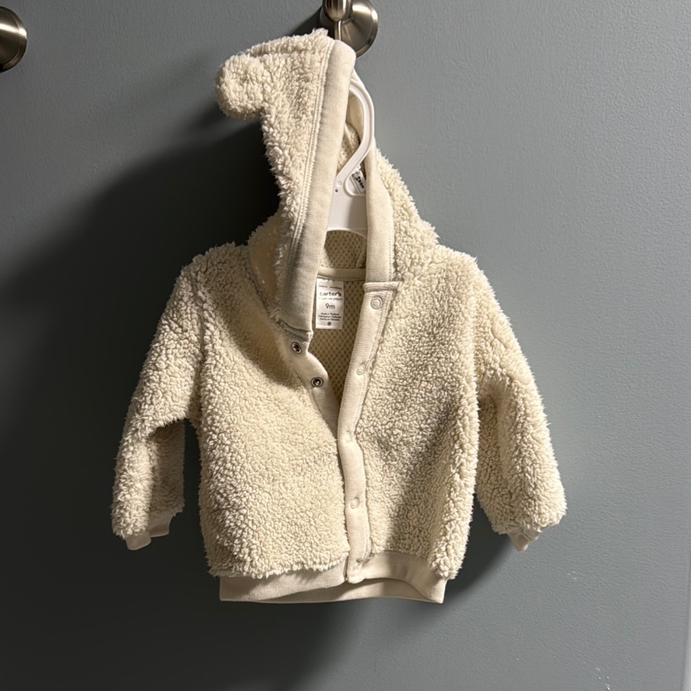 Cozy Carter’s Cream Sherpa Baby Jacket with bear ears